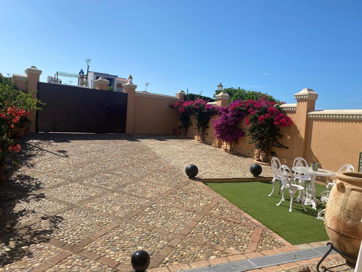 Casa Donana Golf Villa มาตาลัสกาญาส ภายนอก รูปภาพ